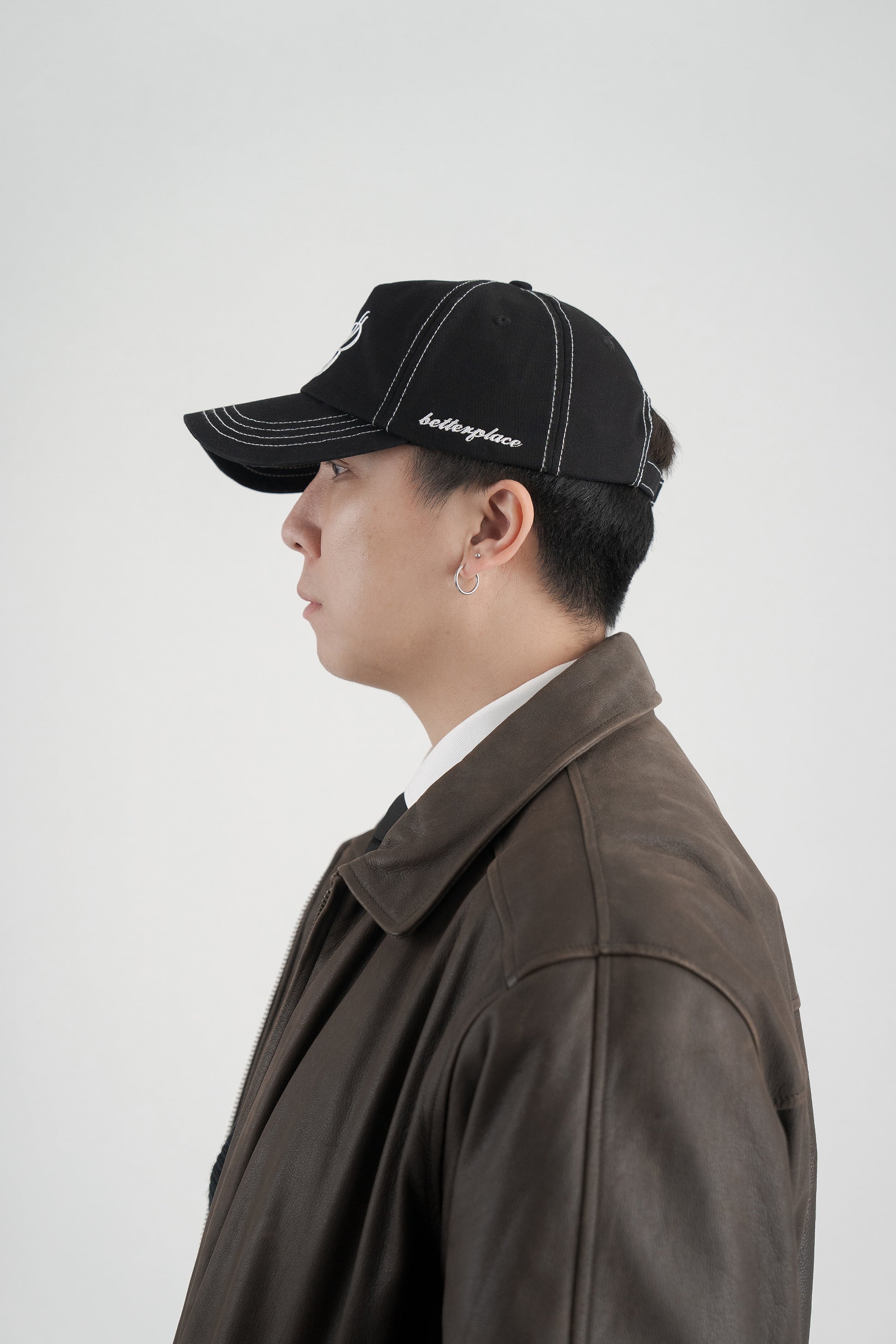 monogram hat - black