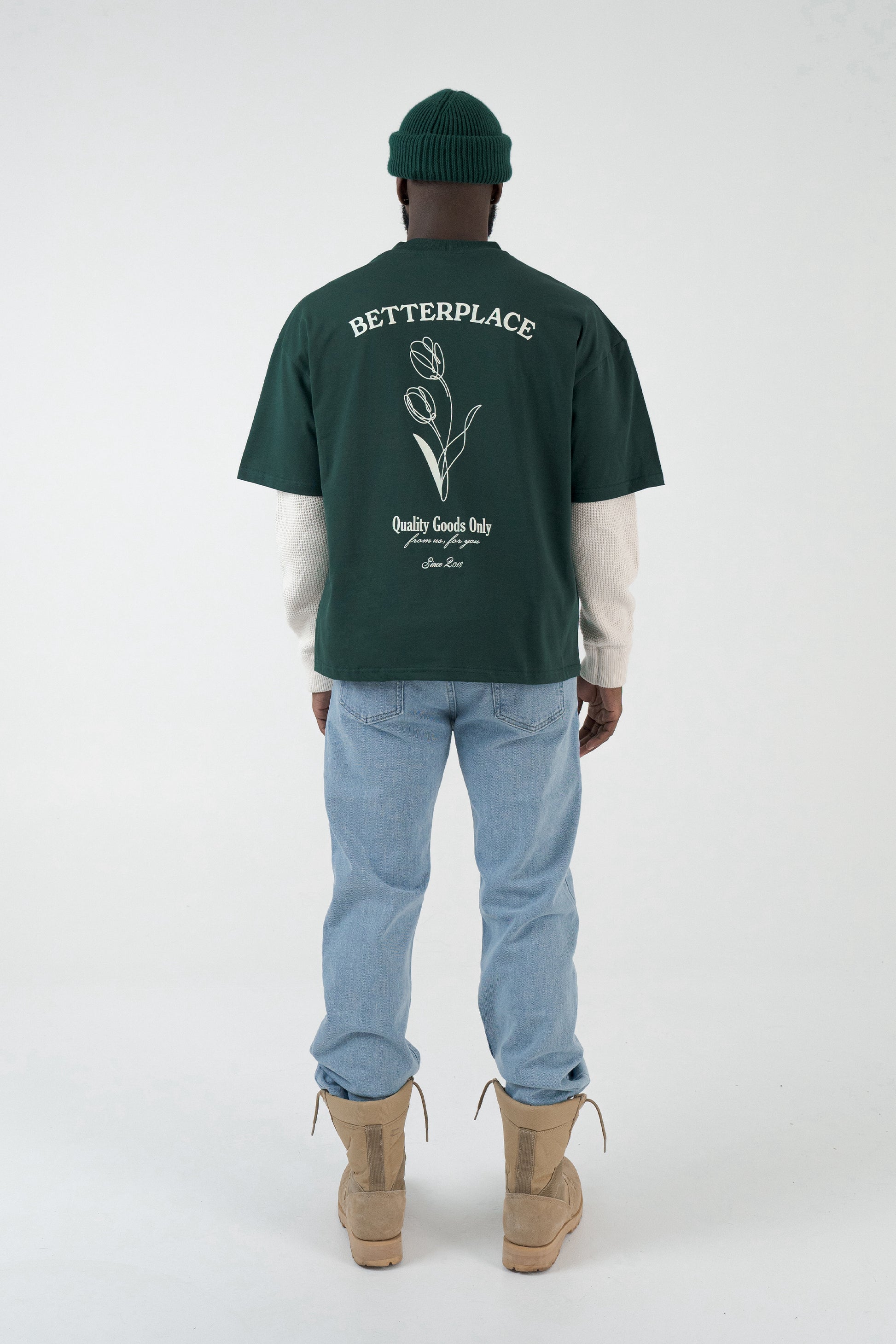 boxy tee - emerald green tulips